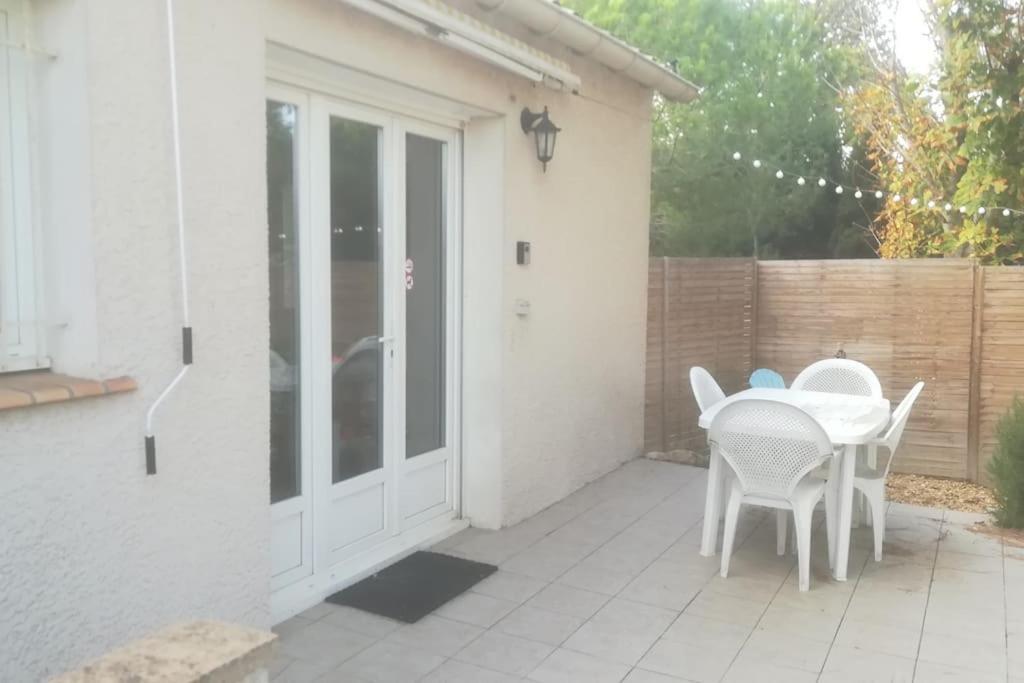 Gite Aux Aspres Logement De 65M² Fontcouverte  Екстериор снимка